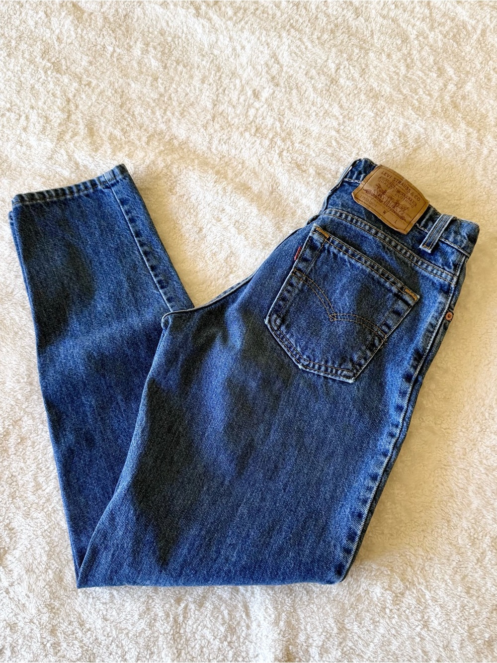 Vintage Levi's 550 Dark Blue Mom Jeans 💌